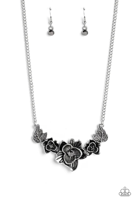 Botanical Breeze - Silver ♥ Necklace