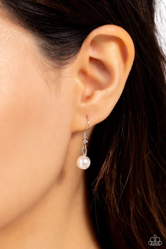 ♥ Perennial Pinnacle - White ♥ Necklace