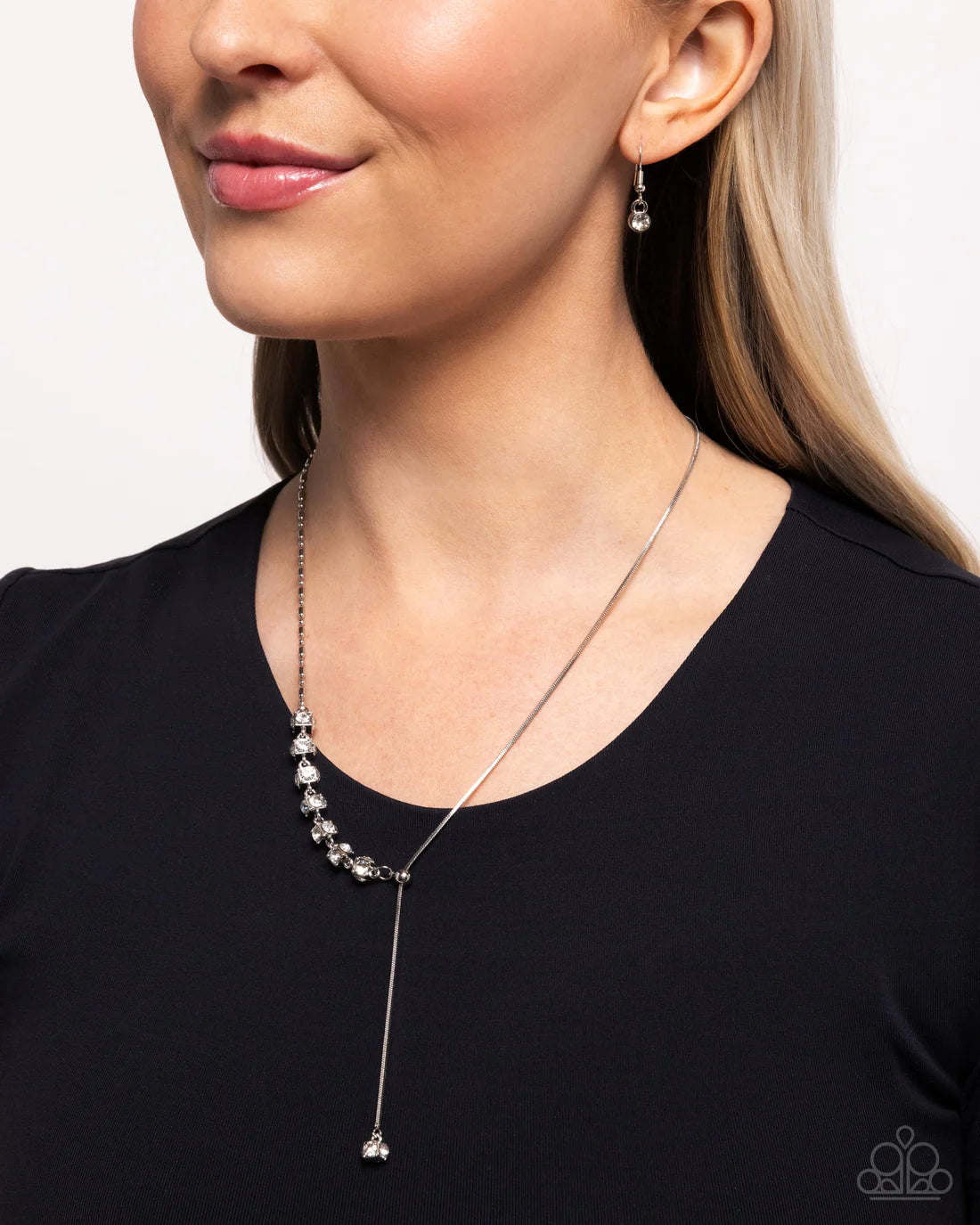 Drops of Dazzle - White ♥ Necklace