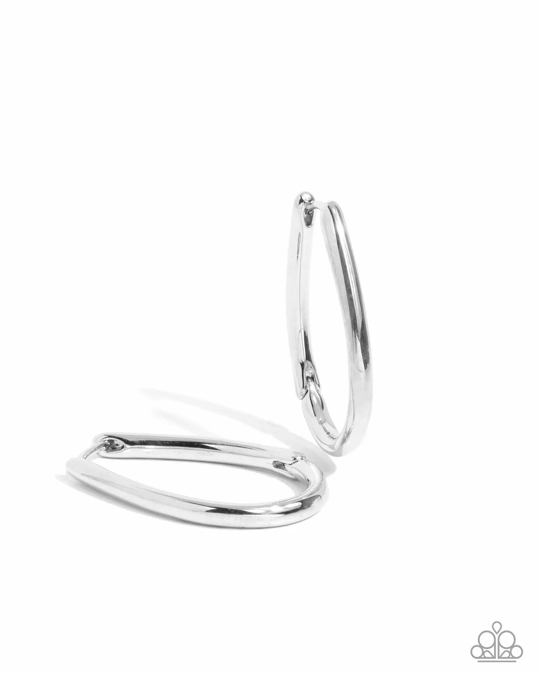 Angelic Avenue - Silver ♥ Earrings