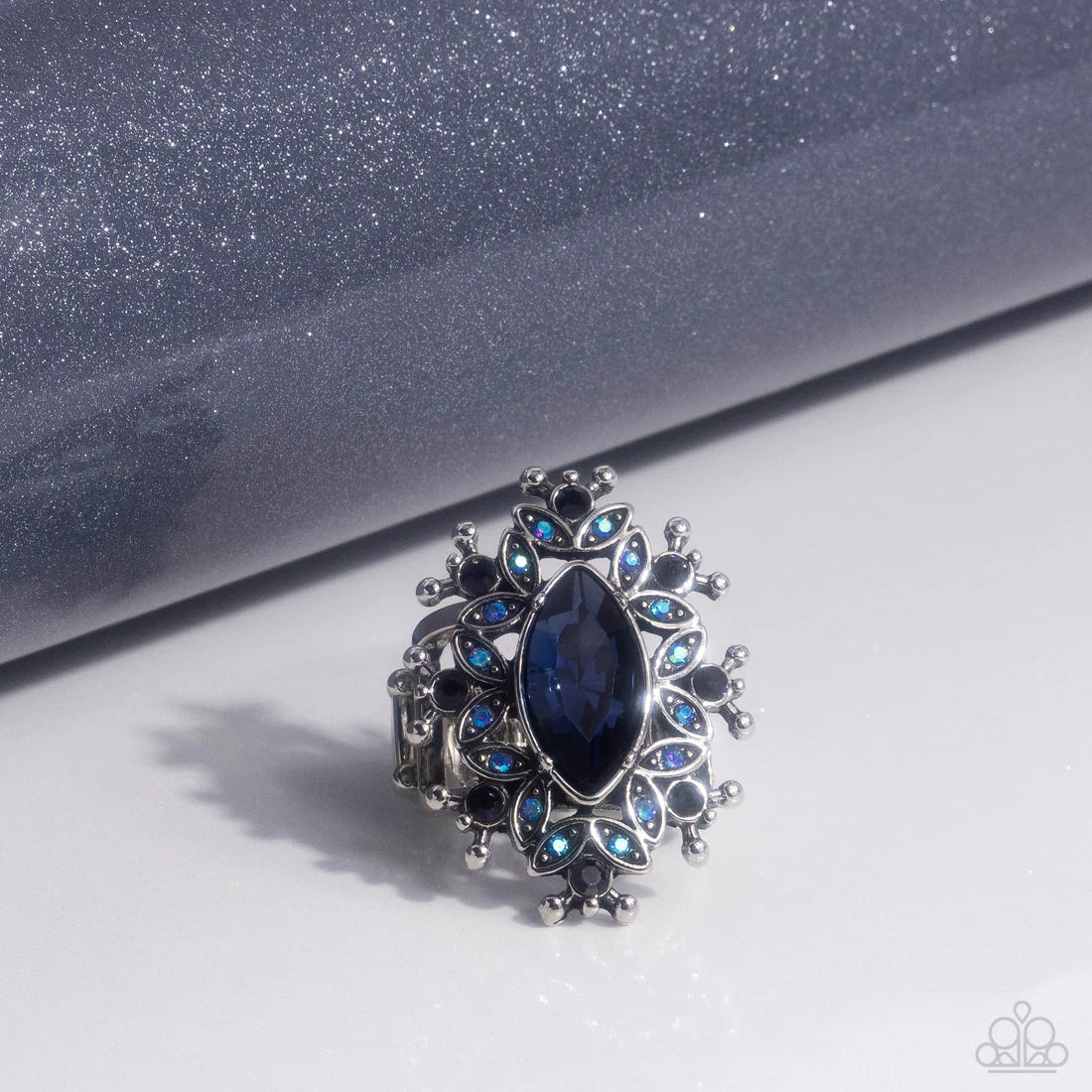 Elaborate Effect - Blue ♥ Ring