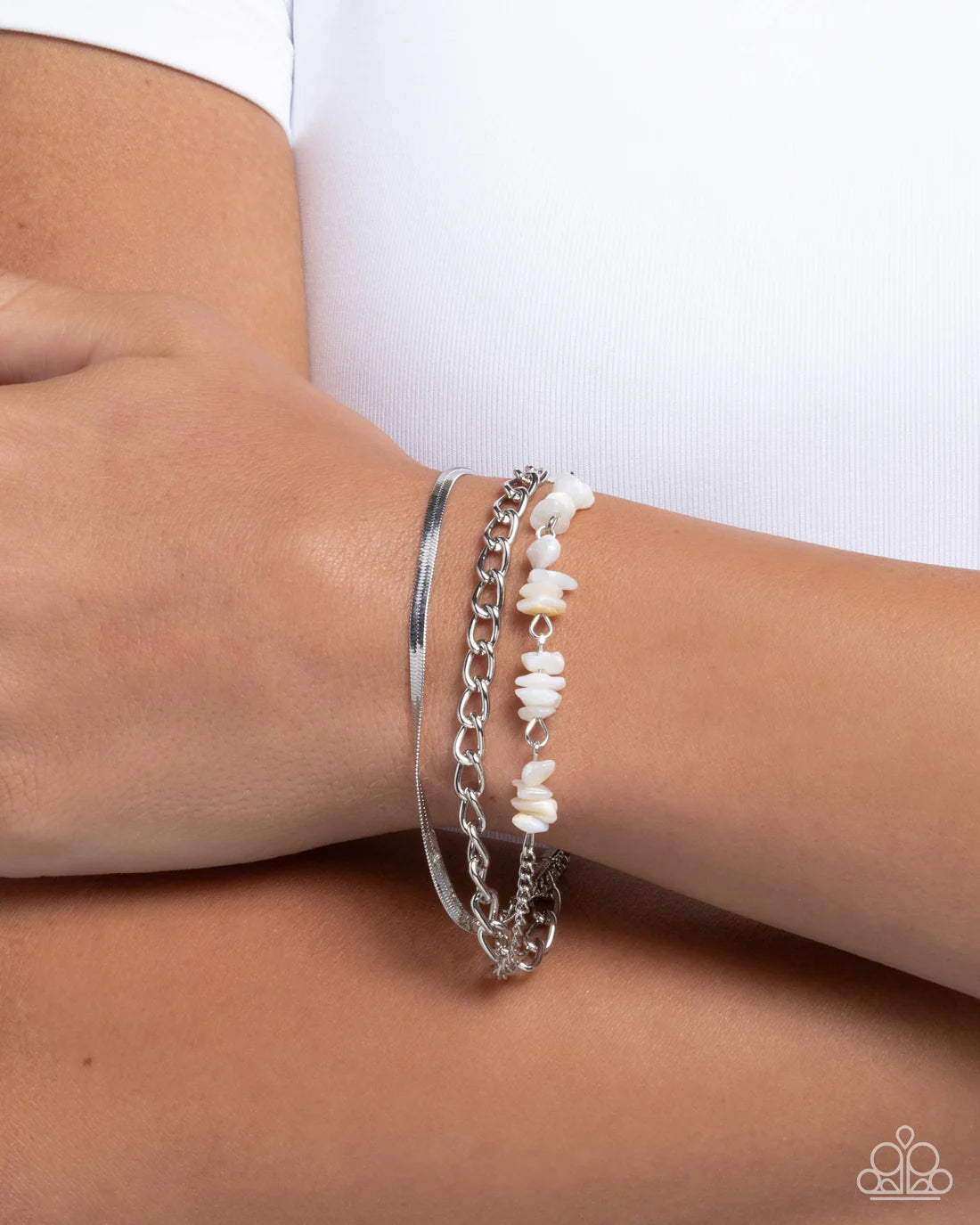 Gracious Host - White ♥ Bracelet