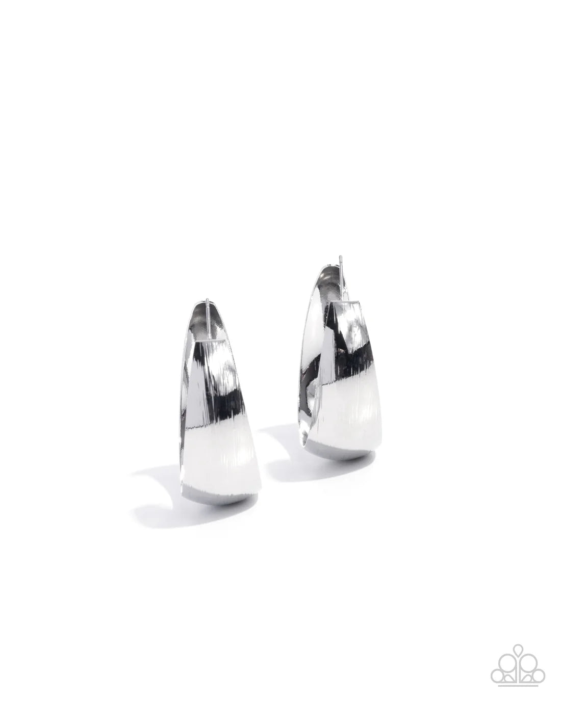 Subtle Sheen - Silver ♥ Earrings