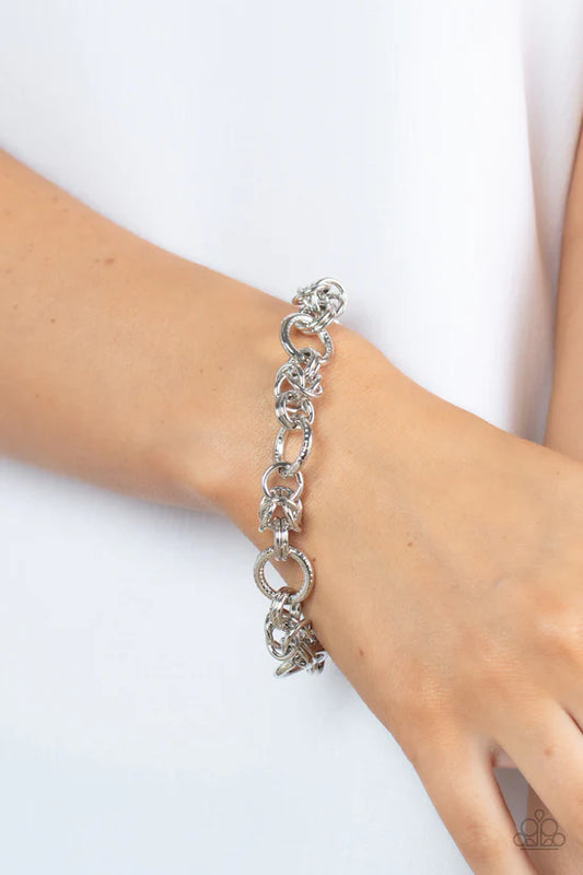 Big City Chic - Silver ♥ Bracelet