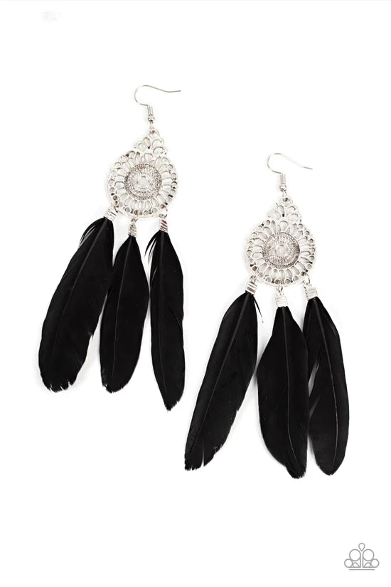 Pretty in PLUMES - Black ♥ Earrings