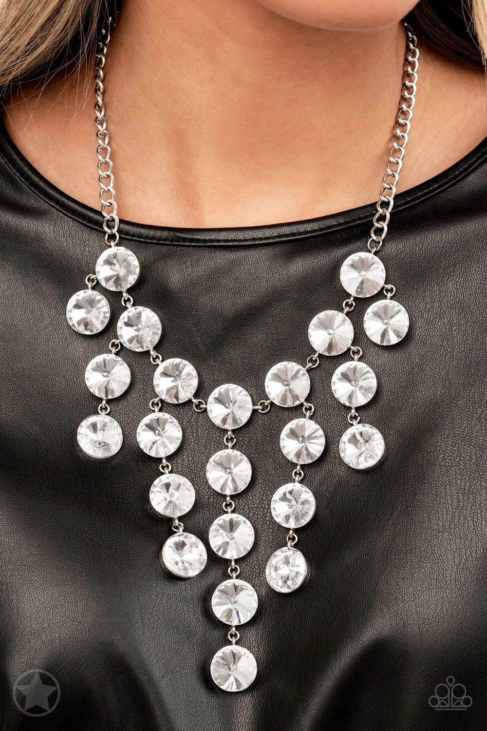 ♥ Spotlight Stunner ♥ Necklace