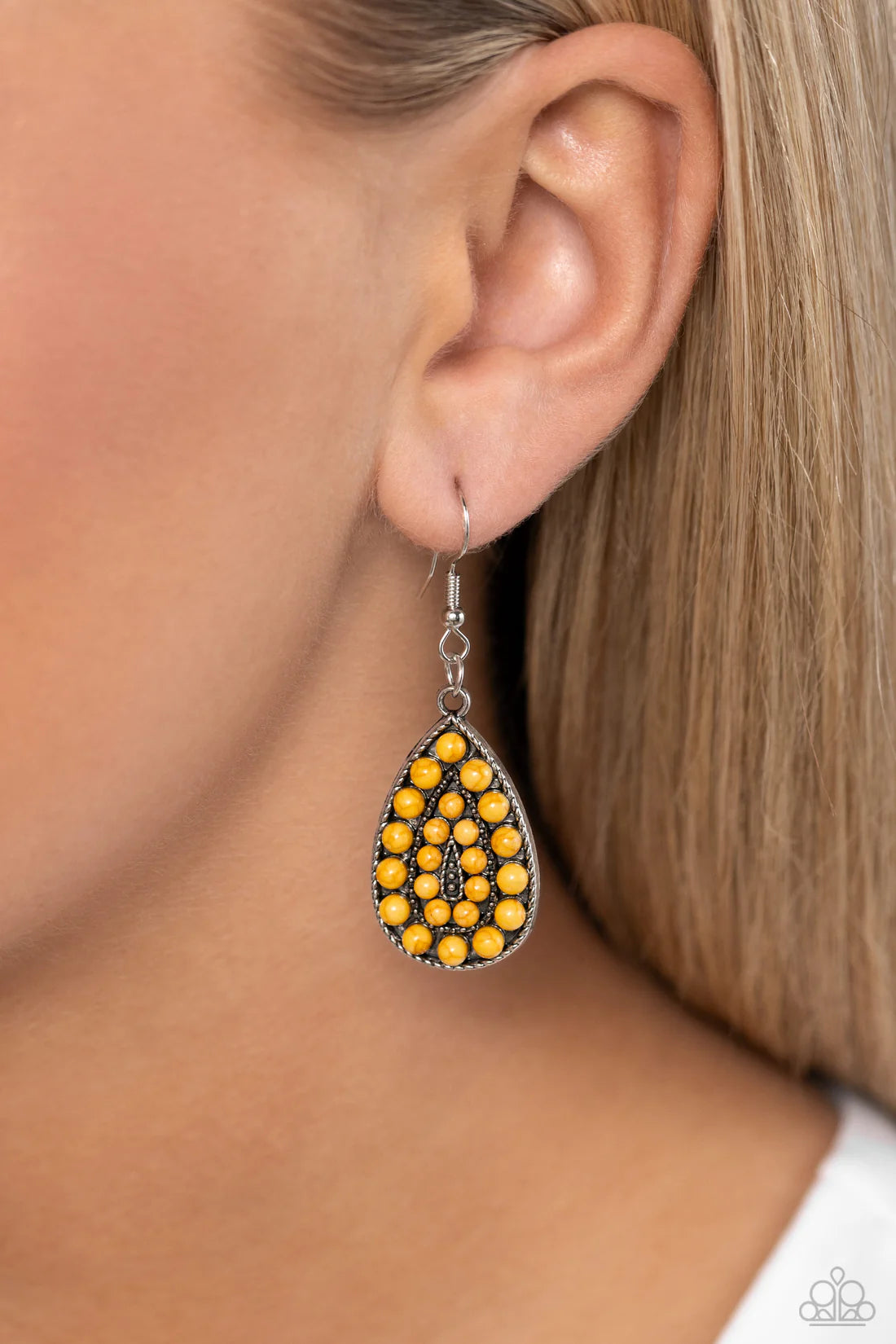 Rural Replica - Yellow ♥ Earrings