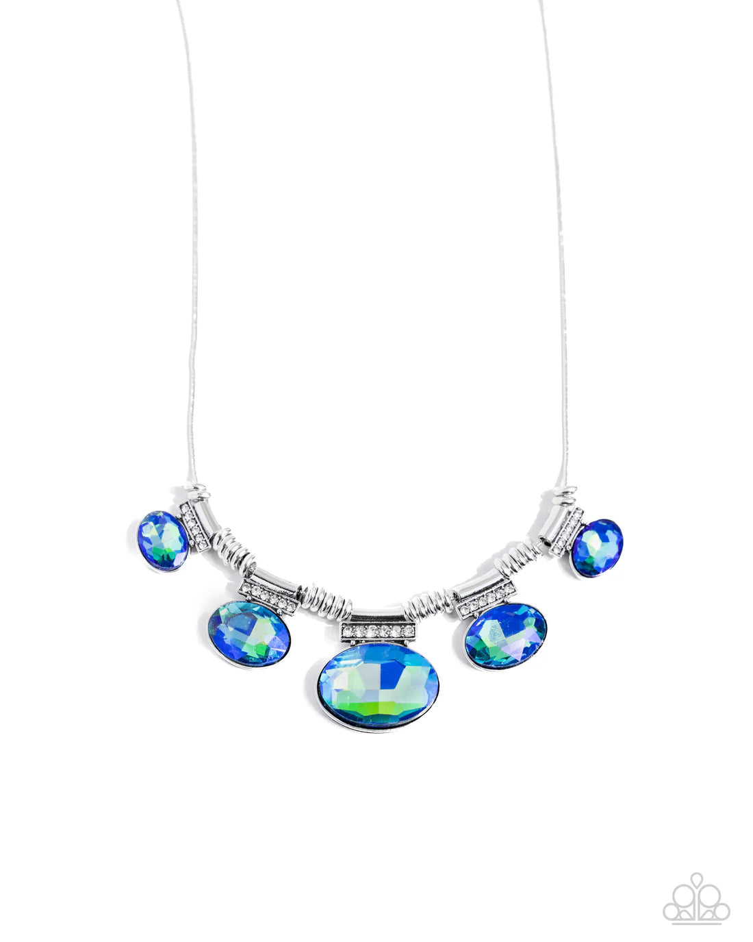 Socialite Status - Green ♥ Necklace