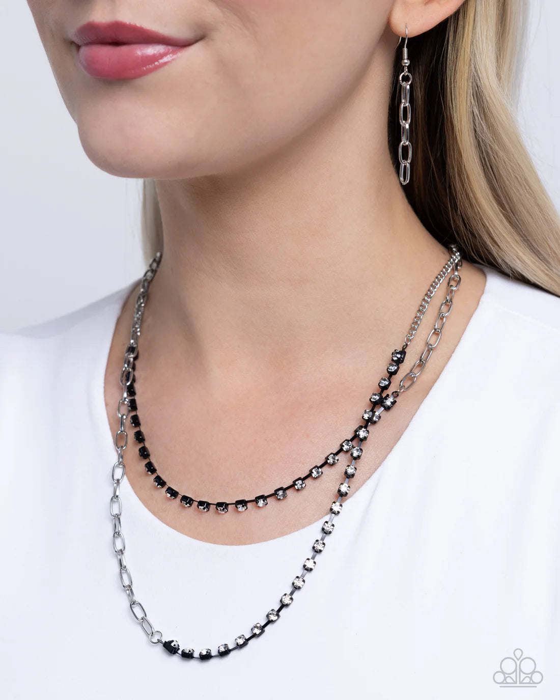 Boxy Brilliance - Black ♥ Necklace