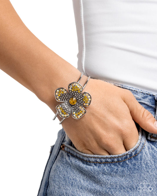 Bedazzled Bloom - Yellow ♥ Bracelet