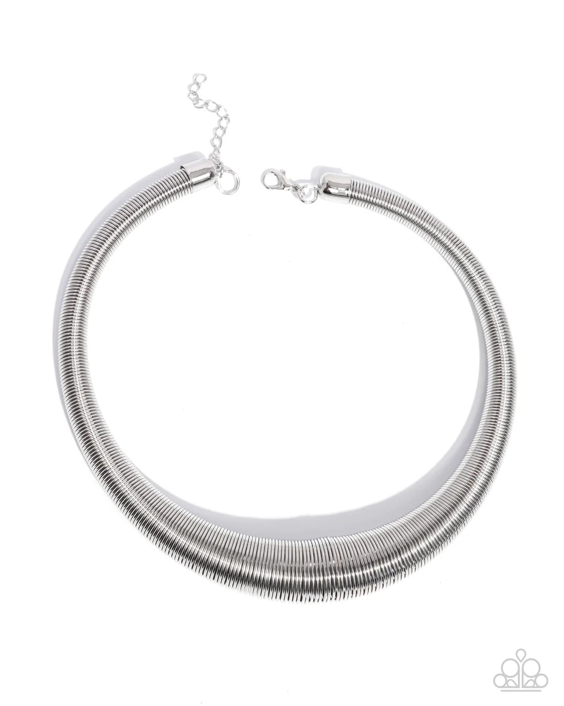 Dramatic Dynasty - Silver ♥ Necklace