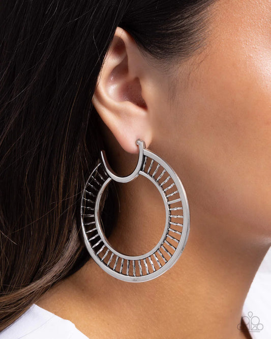 Set the Scene ♥ Earrings
