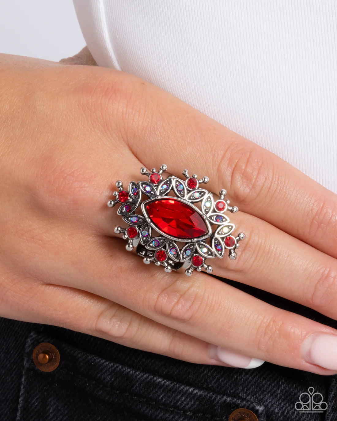 Elaborate Effect ♥ Ring