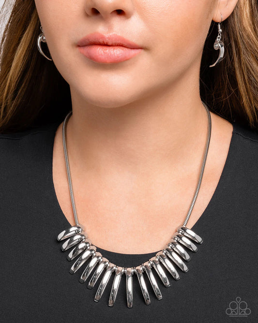 Chasing Chic - Silver ♥ Necklace