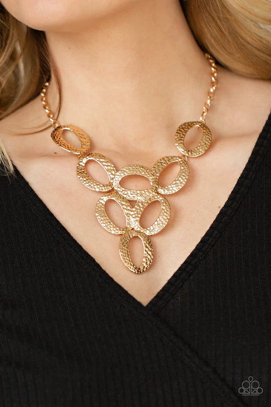 OVAL The Limit - Gold ♥ Necklace