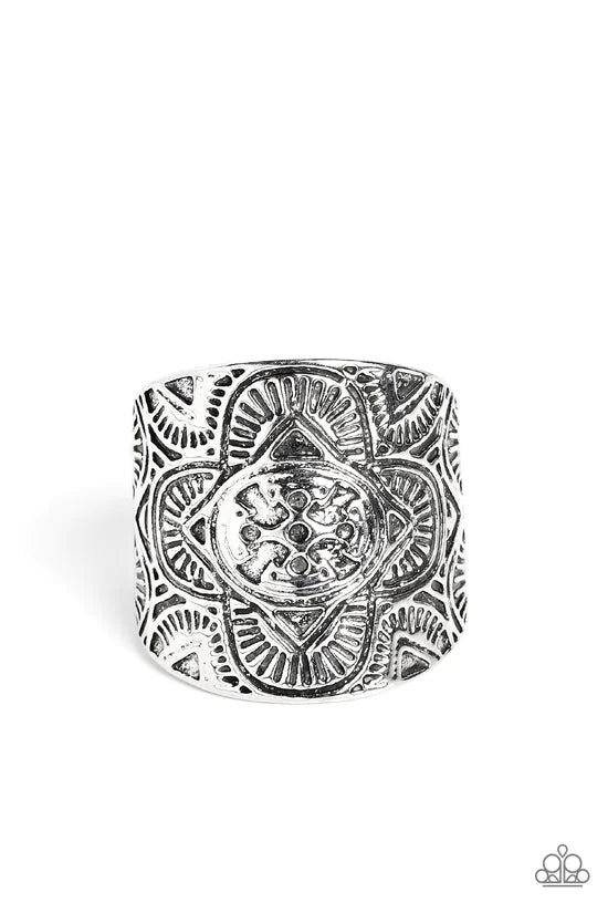 Argentine Arches - Silver ♥ Ring