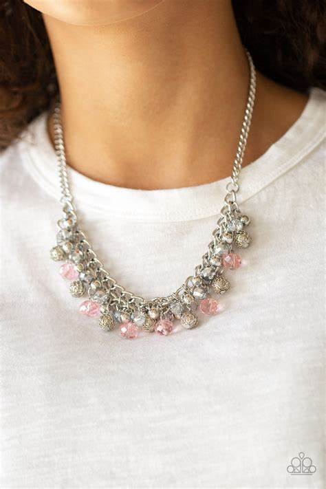 Party Spree Pink necklace